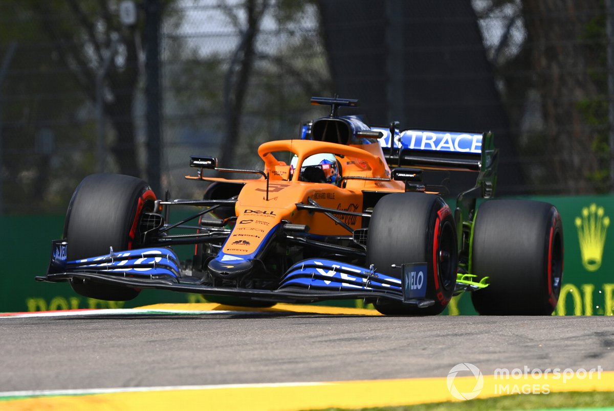 daniel-ricciardo-mclaren-mcl35-1.jpg